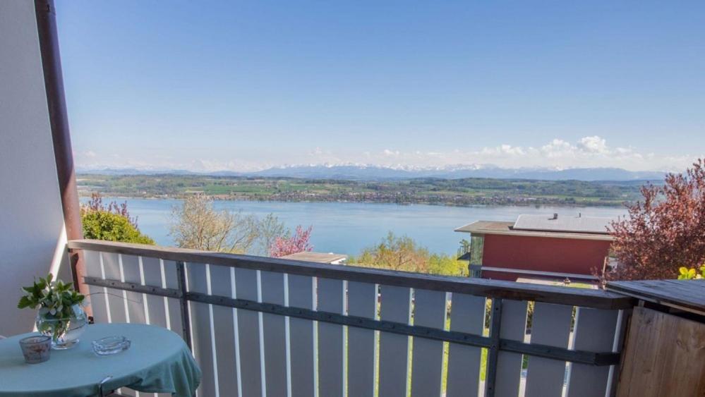 Le Mont-Vully - Hotel Restaurant Haut-Vully المظهر الخارجي الصورة